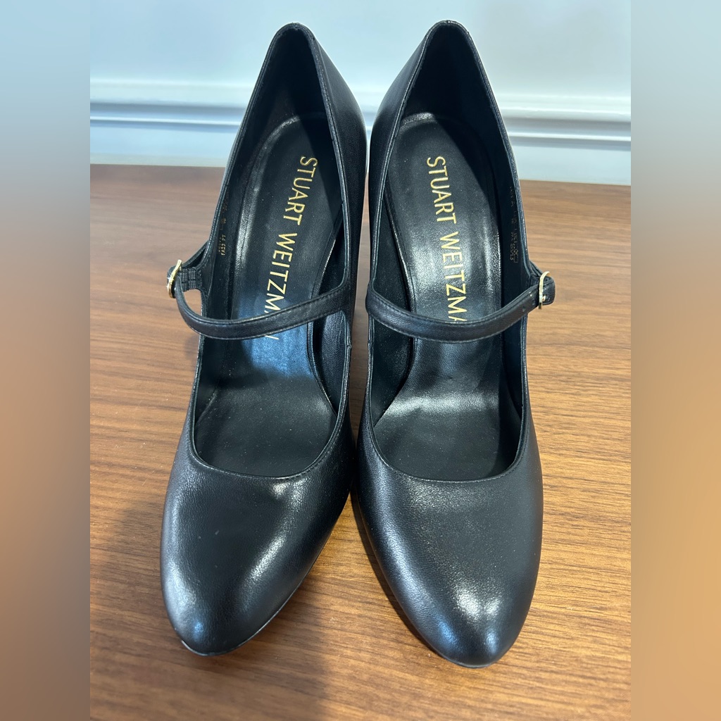 Stuart Weitzman Mary Jane Black Heels Size 9b